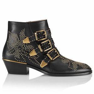 Like New! Chloé Susanna Studded Leather Ankle Boots